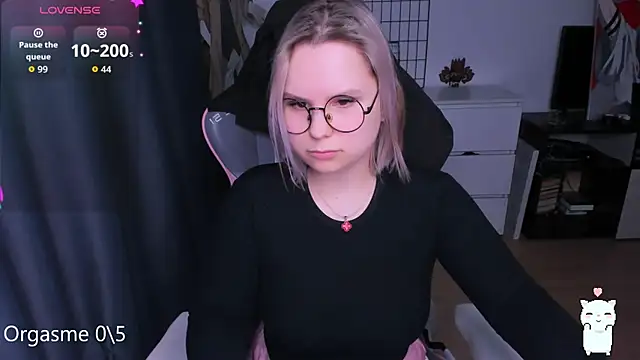 miray_kuriyama123 webcam