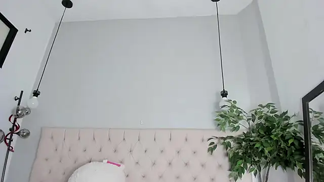 Victoria_Coleman webcam