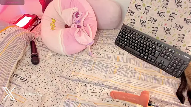 princessluna_19 webcam