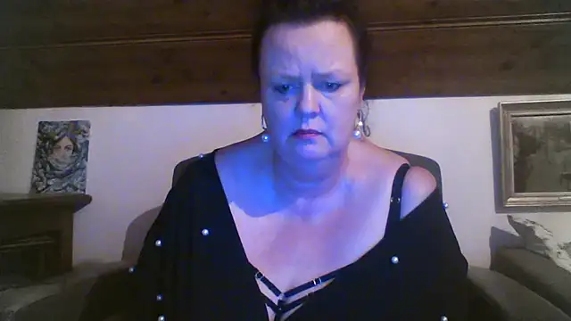 TiffanyMature webcam