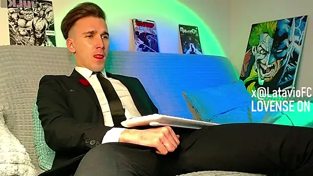 Preview of midnighter_