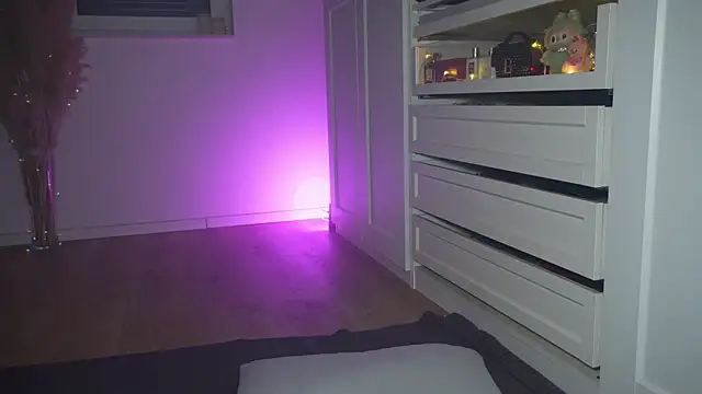 hotbella- (F young) - last tip gets 3 vids ❤️