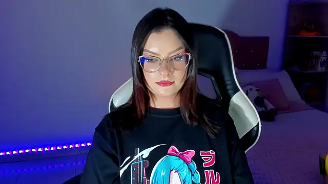 OphelianaRose33 webcam