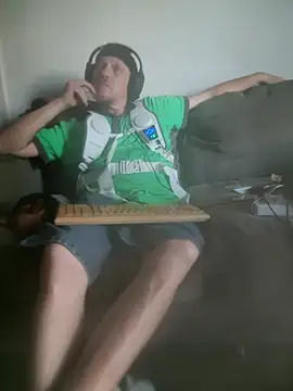 yourMasterisBored webcam