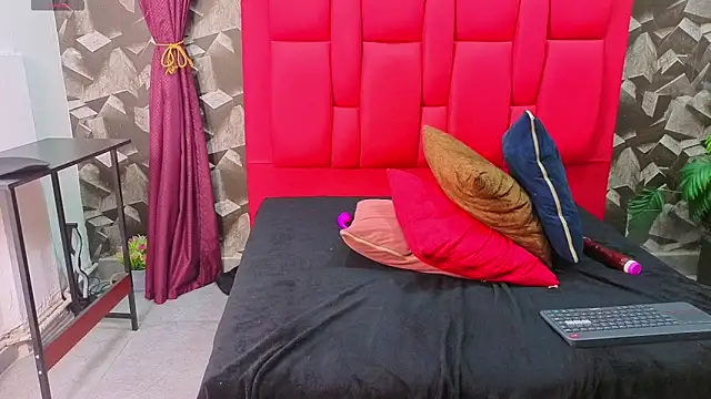 emmaalennox live sex cam