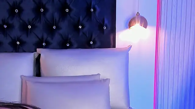 sofia-venegas - Sofia-Venegas's free webcam - UK Sex Cams