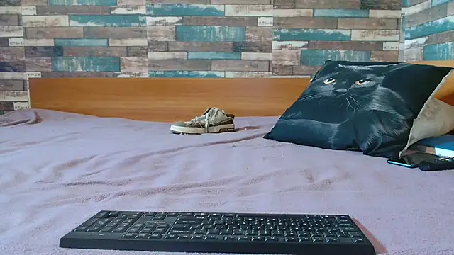 andra_love (F mature) - show pussy use dildo. squirt