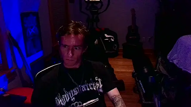 LEVIATHANX666 webcam