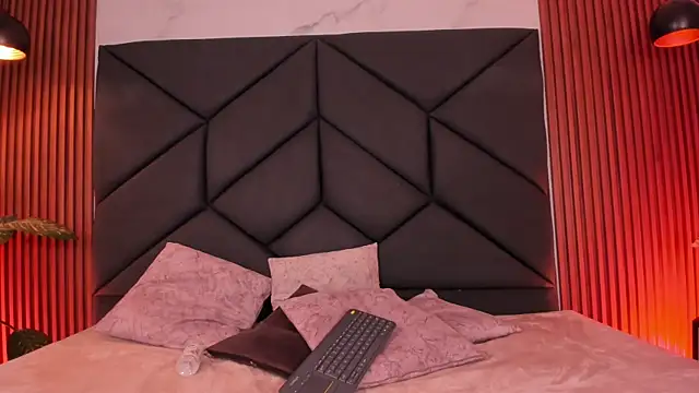 alejandra_vives (F young) - Touch my pussy so sexy