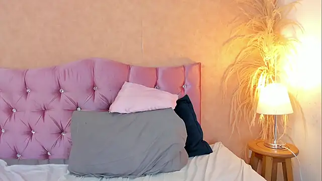 KARINAJTORRES webcam