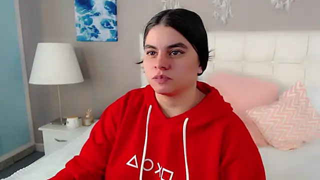 _Maddison_Ivanova_ webcam