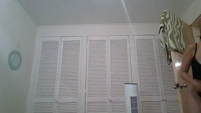 SweetHushviolet - Live Cam