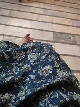 TamilAparna78 webcam