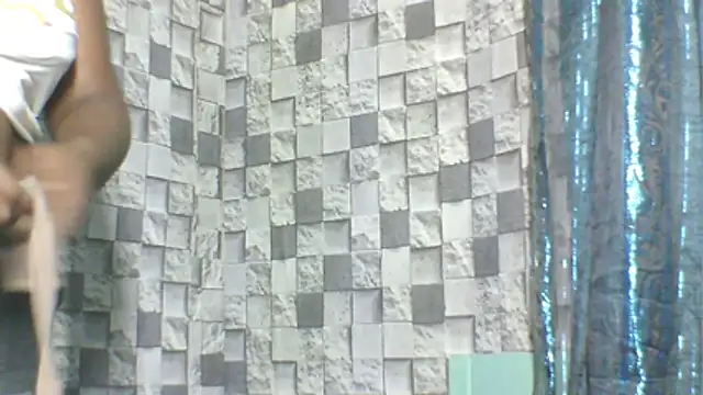 Exotic_indian95 webcam