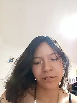 Ninffa_sweet21 webcam