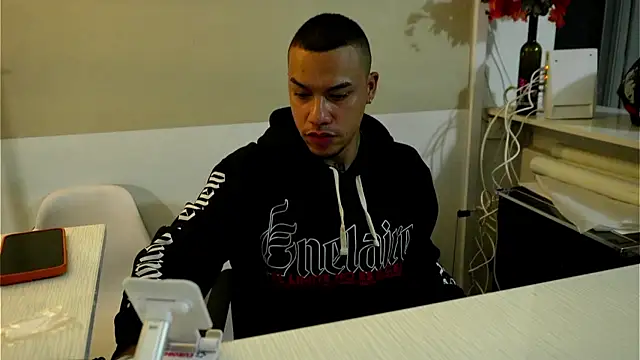 AlphaMasterXxx webcam