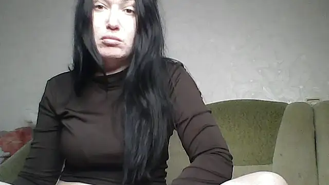 LindaDoll99 webcam