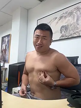 Cunzhangshibage02's live cam