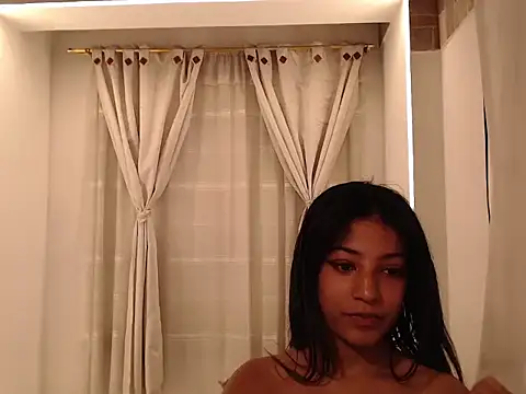 Scarleet_miaa webcam