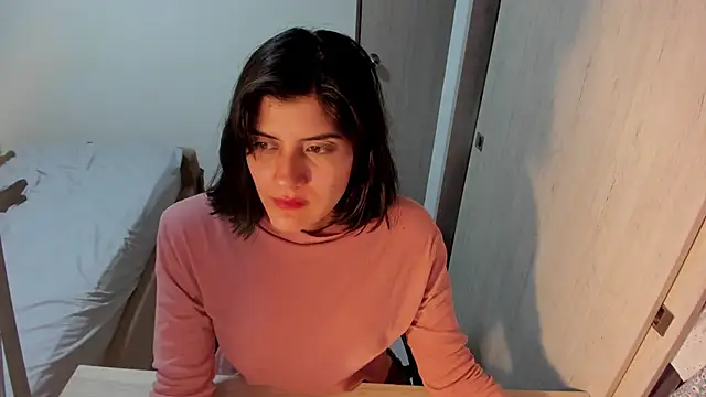 misstoya webcam