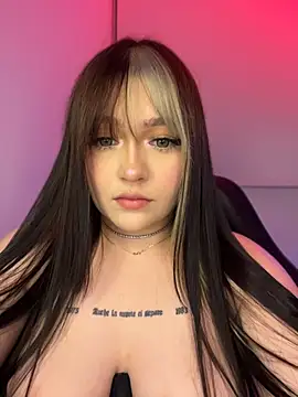 Daniela_ruizz webcam