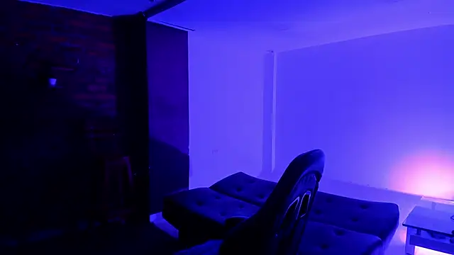 Spaceboys18 live sex cam