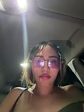 l0lita_emi - L0lita_emi's free webcam - UK Sex Cams