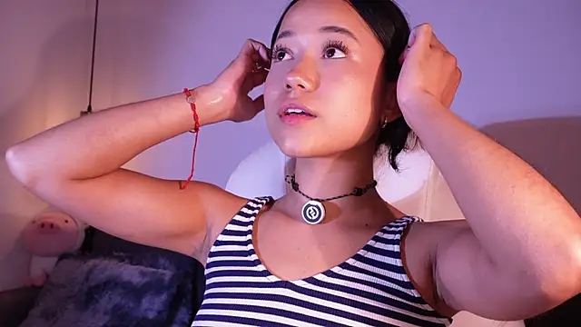 littlee_sophi_ (F teen) - 💕Fingering clit💕