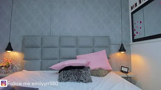 emilyy_r (F teen) - control  DOMI 2 min