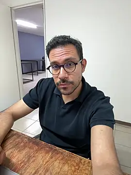 AdrianGarcia89 webcam