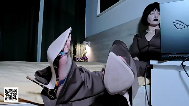 _Misha_Addams_ webcam