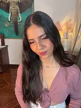 alisaa_jhons1 webcam