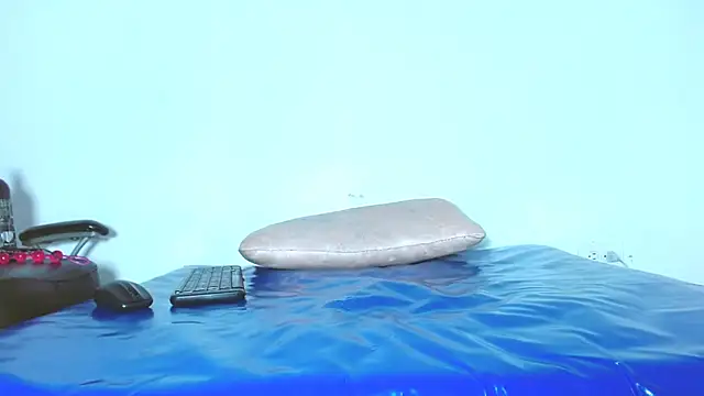 arielnoir6958 (M twink) - anal dolas