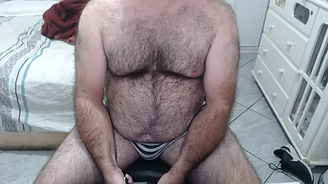 MysterBearMG live sex cam