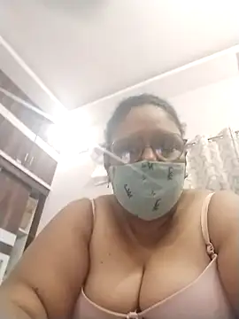 Pushpavathi_78 webcam