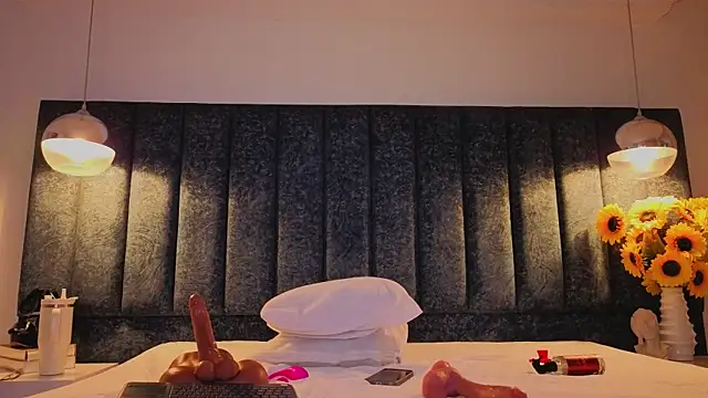 Ariannaa_Suarez1 webcam