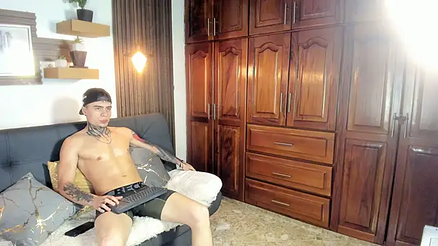 acxel_prescot webcam