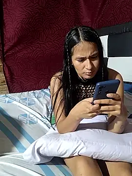 Lunasophia_noham webcam