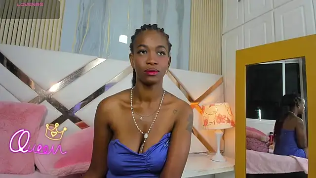 LilithMiller_ webcam