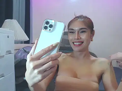 toloveistodieforx webcam