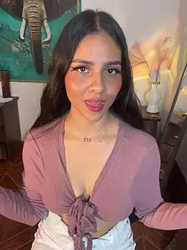 alisaa_jhons1 webcam