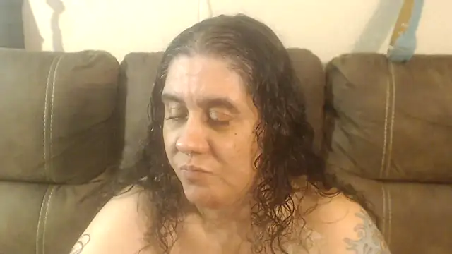 Dreaming_Of_Blue live sex cam