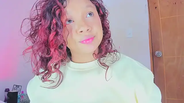 Emily_Coper18 webcam