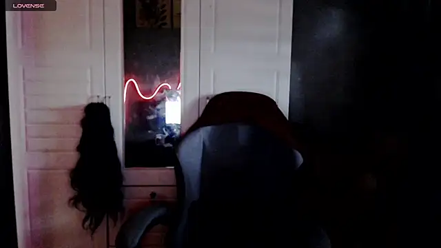 NastyMistressHUGEx webcam