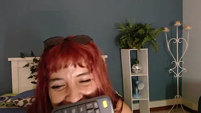 Samantha__Benet webcam