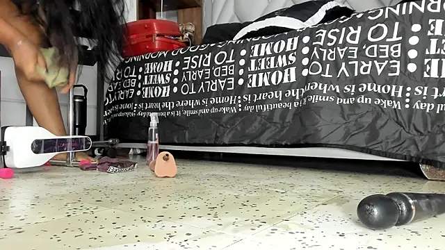 MirandaHaguen webcam