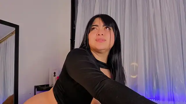 Victoria_Jonhss webcam