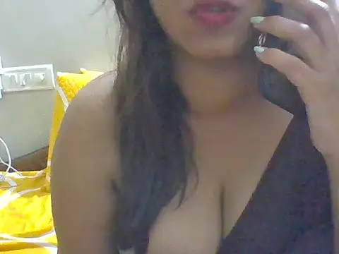 Sexy-Shalinii webcam