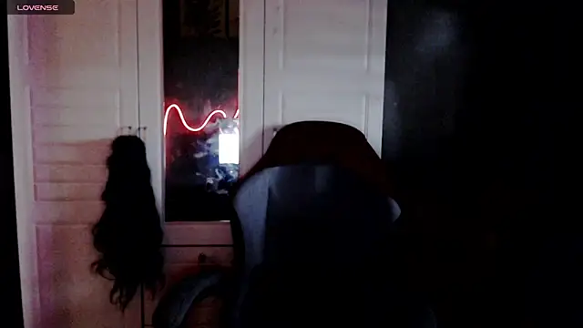 NastyMistressHUGEx webcam