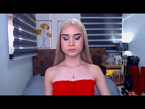 JuicyCockThea webcam